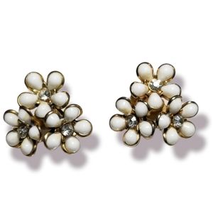 Vintage White Petal & Rhinestone Floral Screw Back Earrings